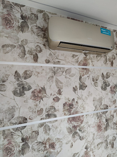 Мульти-сплит система HISENSE серии PREMIUM CHAMPAGNE SUPER DC Inverter (2 порта) AMW2-18U4SXE / 2x AMS-09UR4SVETG67(C) (25м+25м)