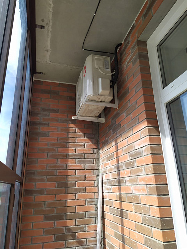 Кассетный кондиционер Kentatsu серии Compact 600х600 KSZT35HFAN1/KSUT35HFAN1/-40 (с зимним комплектом)